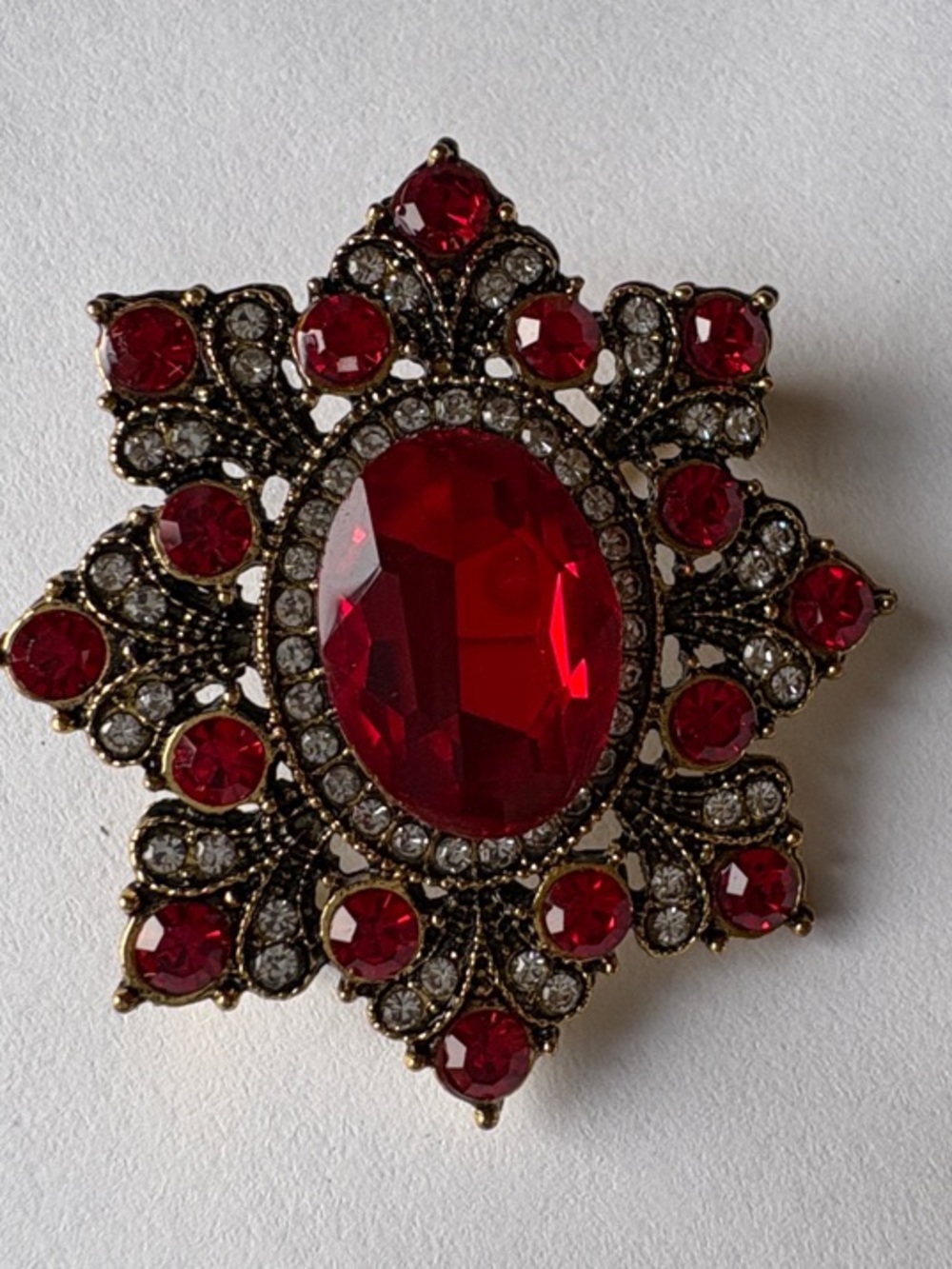 Vintage-Style Red Gem Statement Brooch